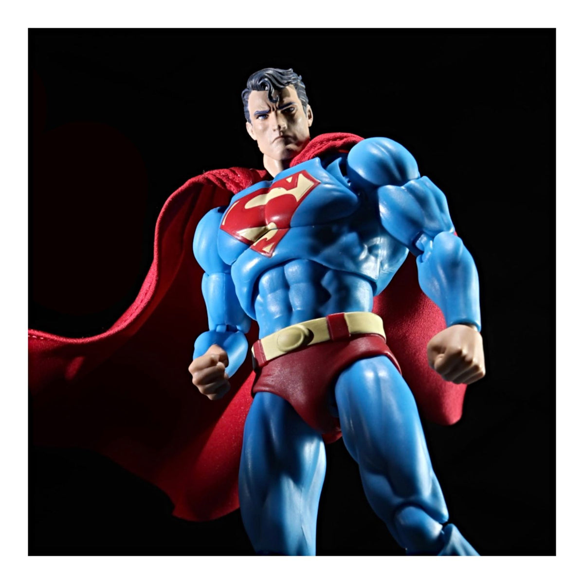 Batman Hush MAFEX 117 Superman Dc Comics