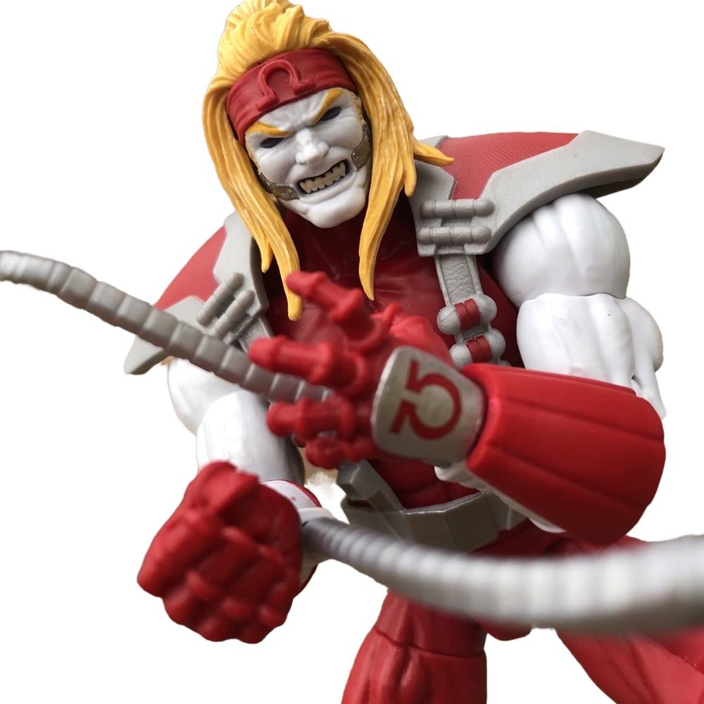 Figura de Acción Omega Red Marvel Legends Sauron