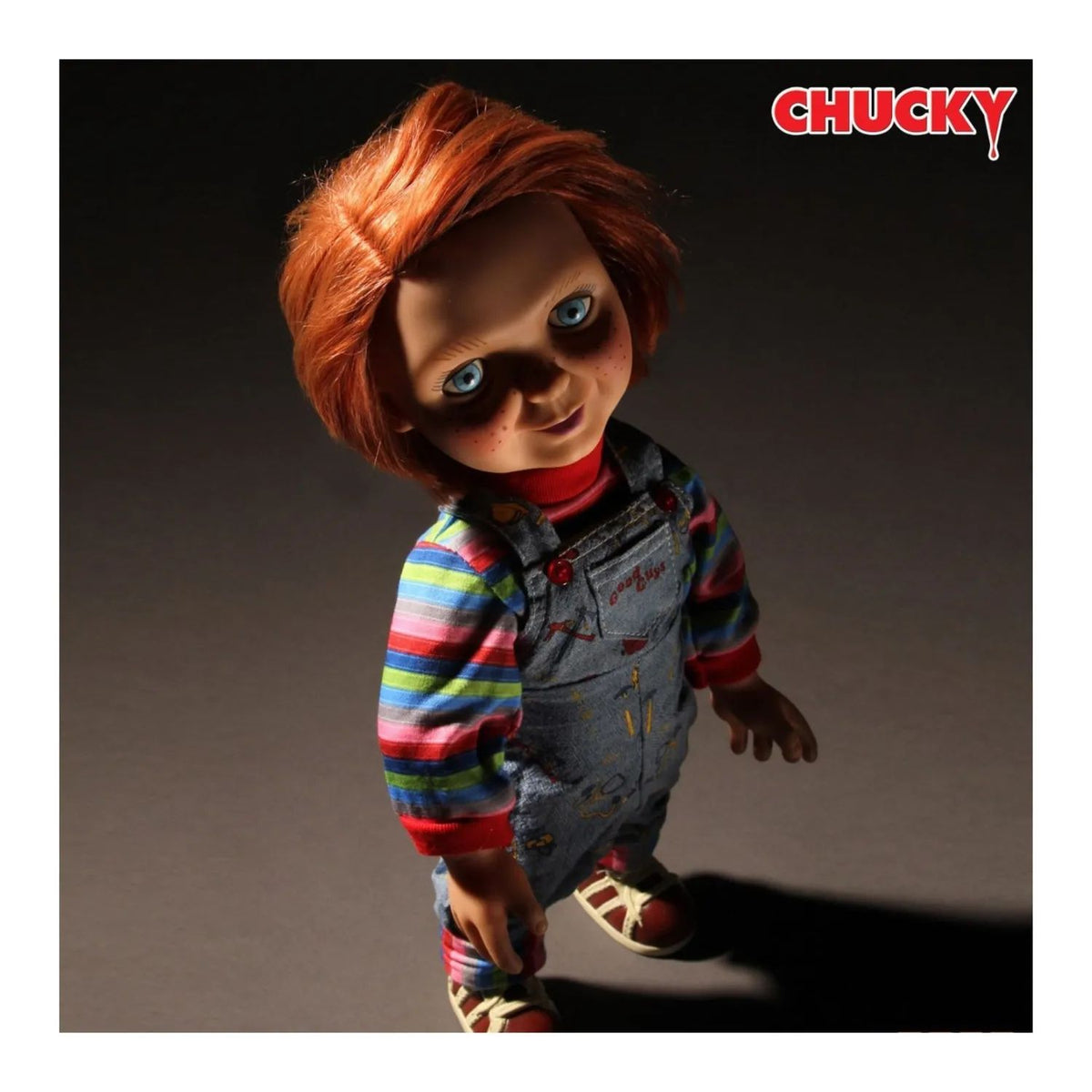 Chucky Good Guy Mezco Childs Play Altura 38cm y Habla Buen Chico