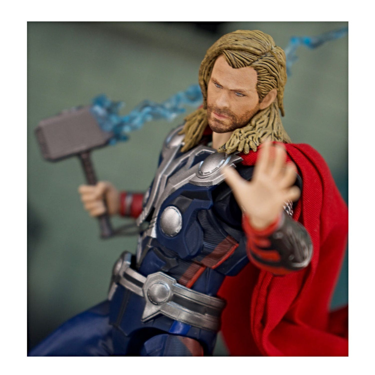 Figura The Avengers Assemble SH Figuarts Thor