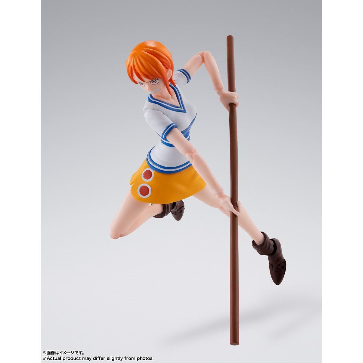 Figura de Nami One Piece Romance Dawn SH Figuarts
