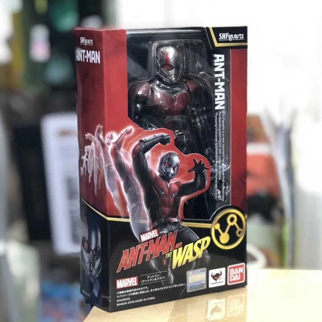 Ant-Man and the Wasp SH Figuarts Ant-Man & Ant Set
