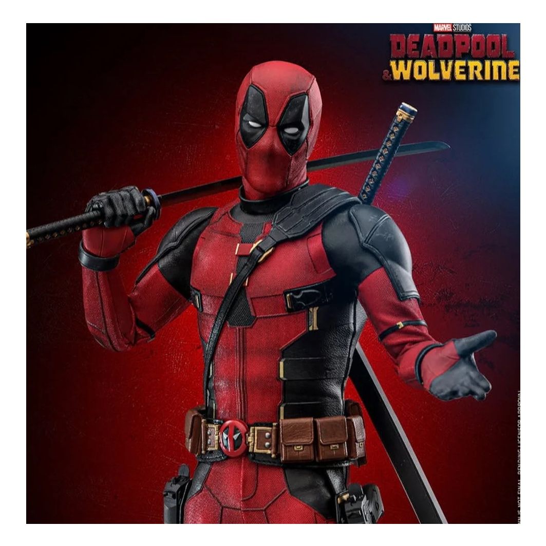 Figura Deadpool Movie Deadpool & Wolverine 31cm Altura