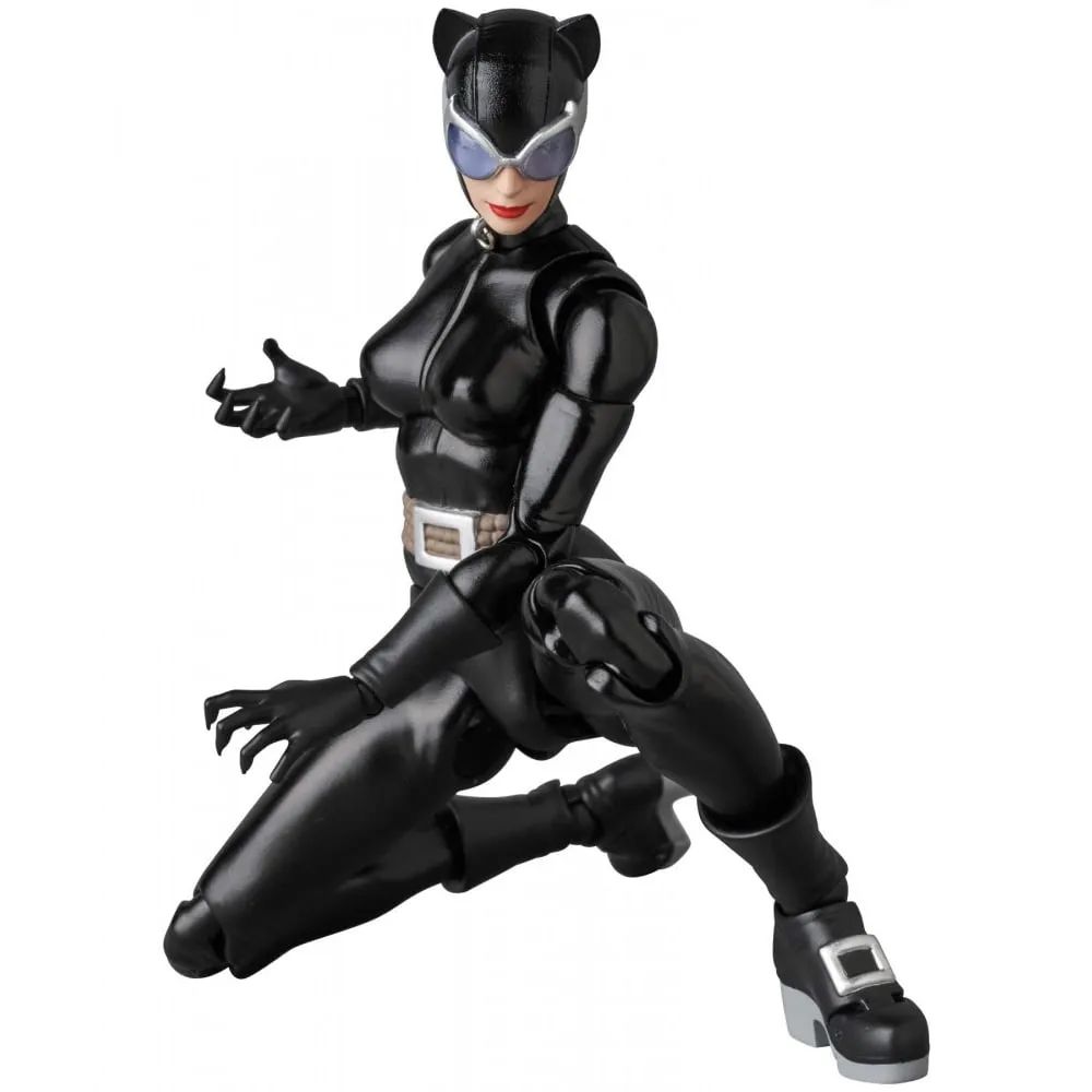 Figura de Accion Batman Hush MAFEX 123 Catwoman