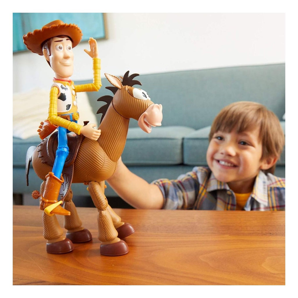 Toy Story Set Woody y Tiro al Blanco de Disney Pixar 30cm