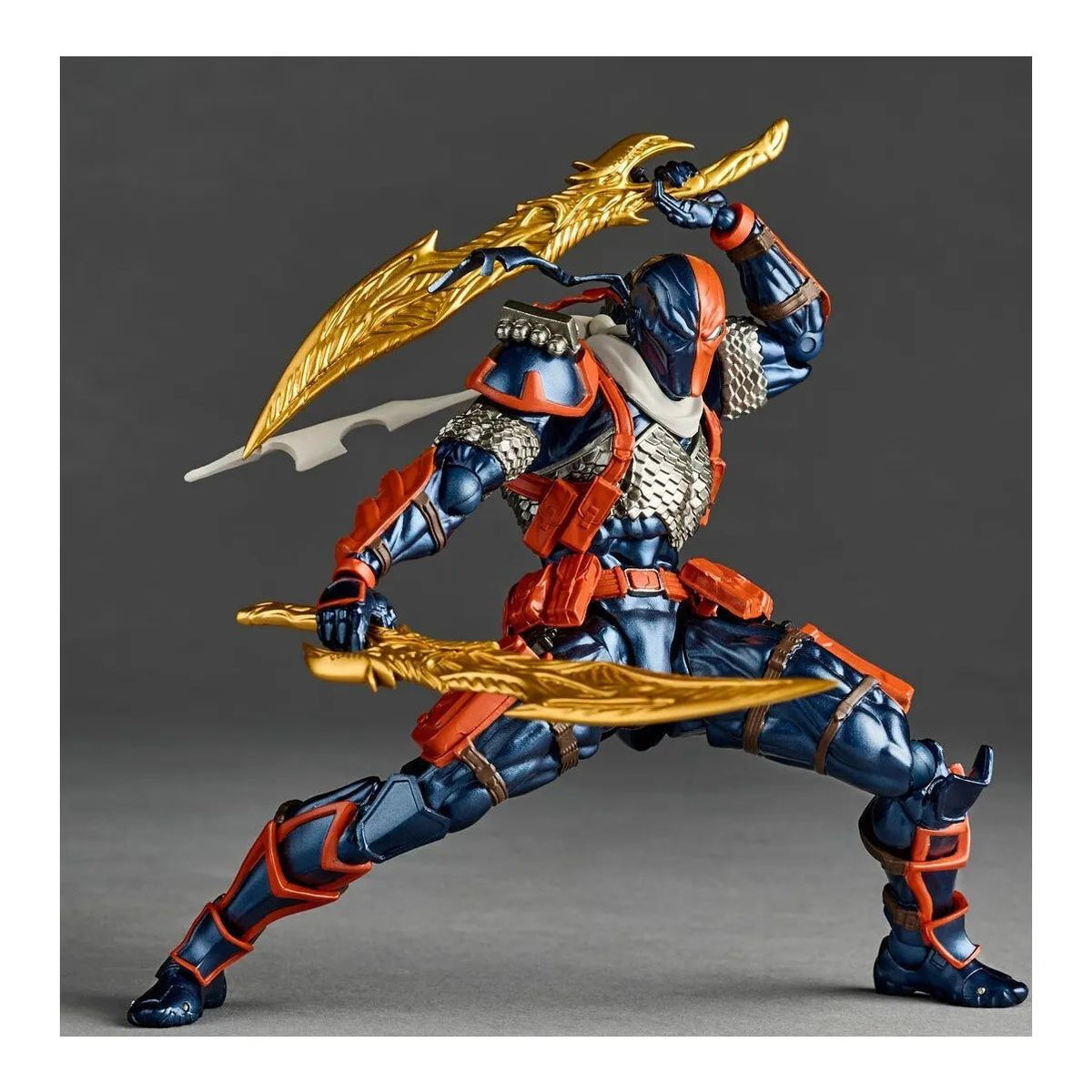 DC Comics Amazing Yamaguchi Revoltech Deathstroke 1.5