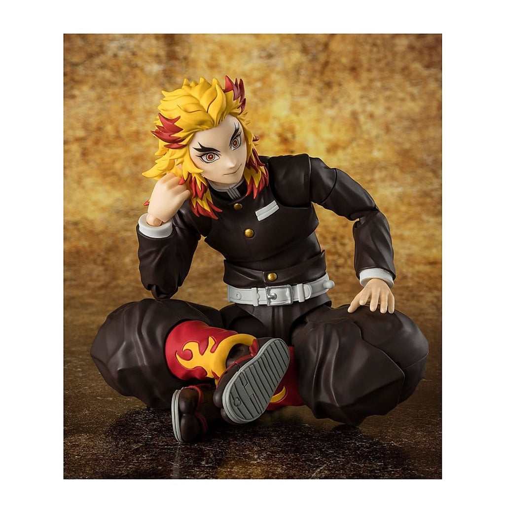Demon Slayer Kimetsu no Yaiba SH Figuarts Kyojuro Rengoku