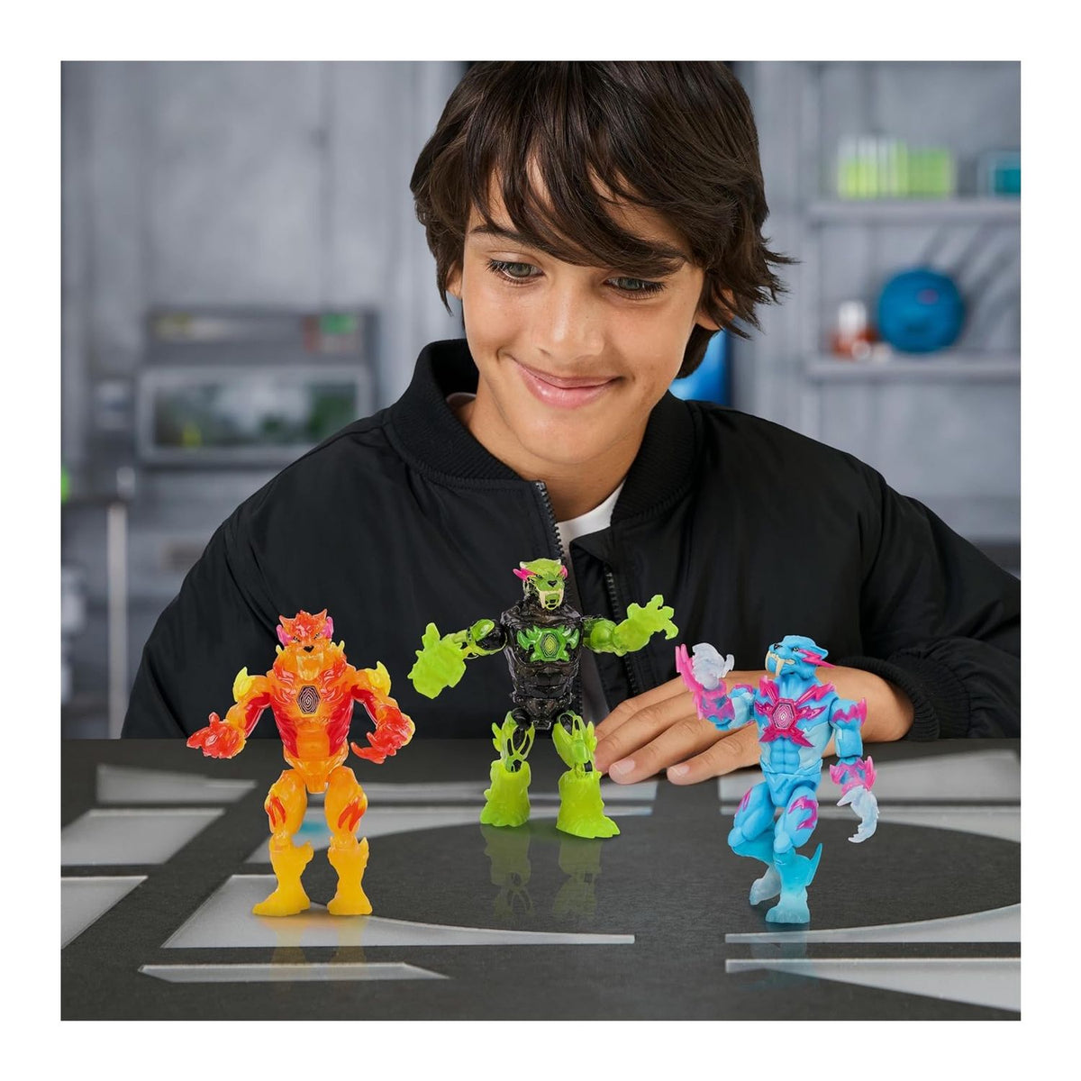 Pantera Relampago MR BEAST LAB Mutadores Hyper Fusion Panther