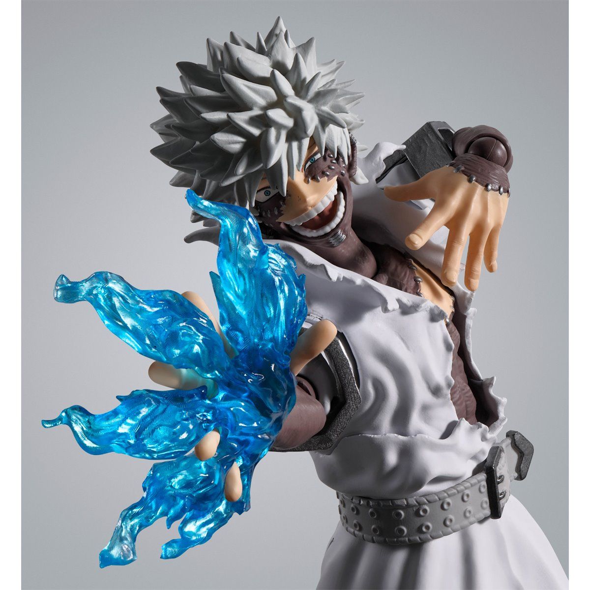 Figura de Acción My Hero Academia SH Figuarts Dabi Bandai