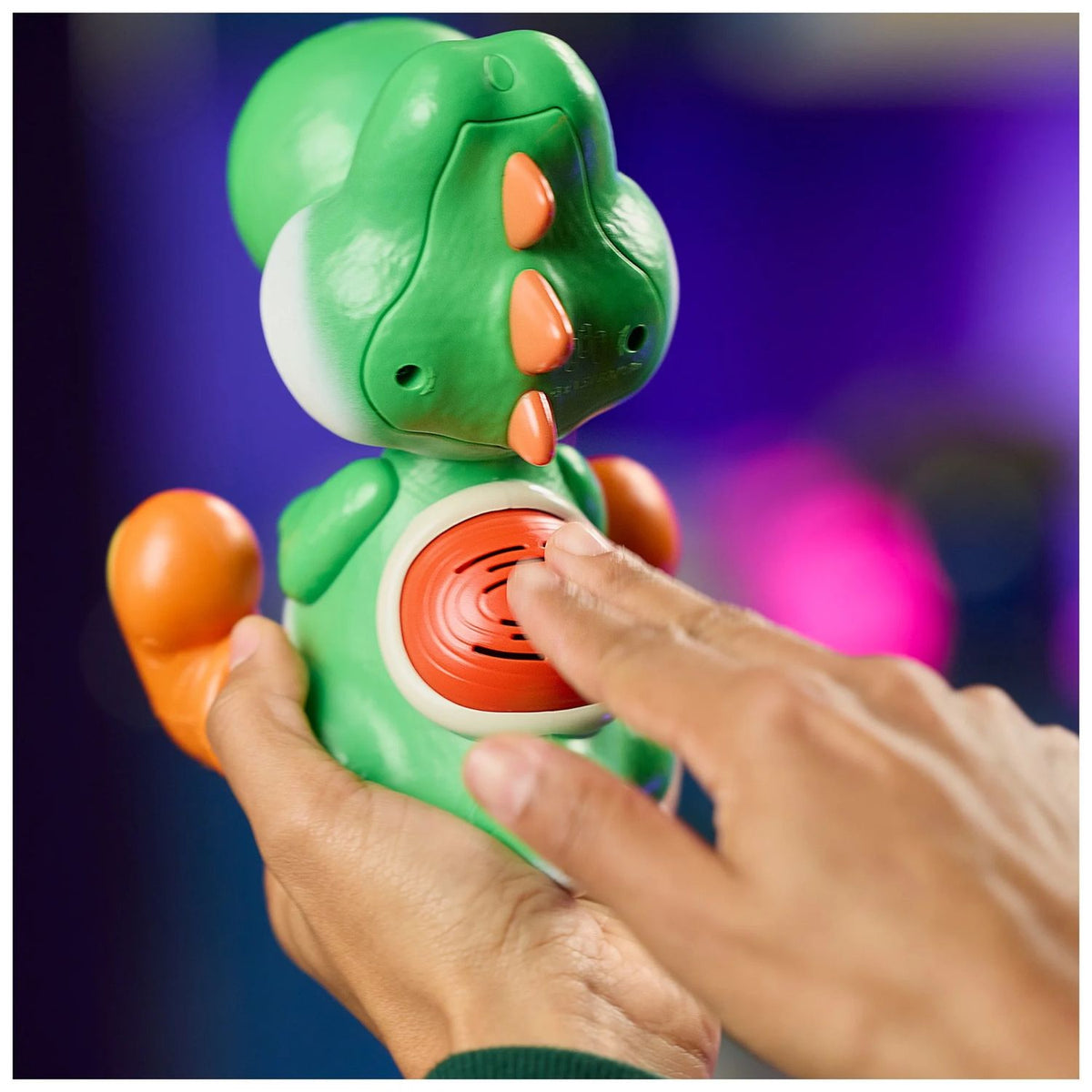 Muñeco Interactivo Super Mario Bros Galaxy Huevo Yoshi Hatchin Luces y Sonidos