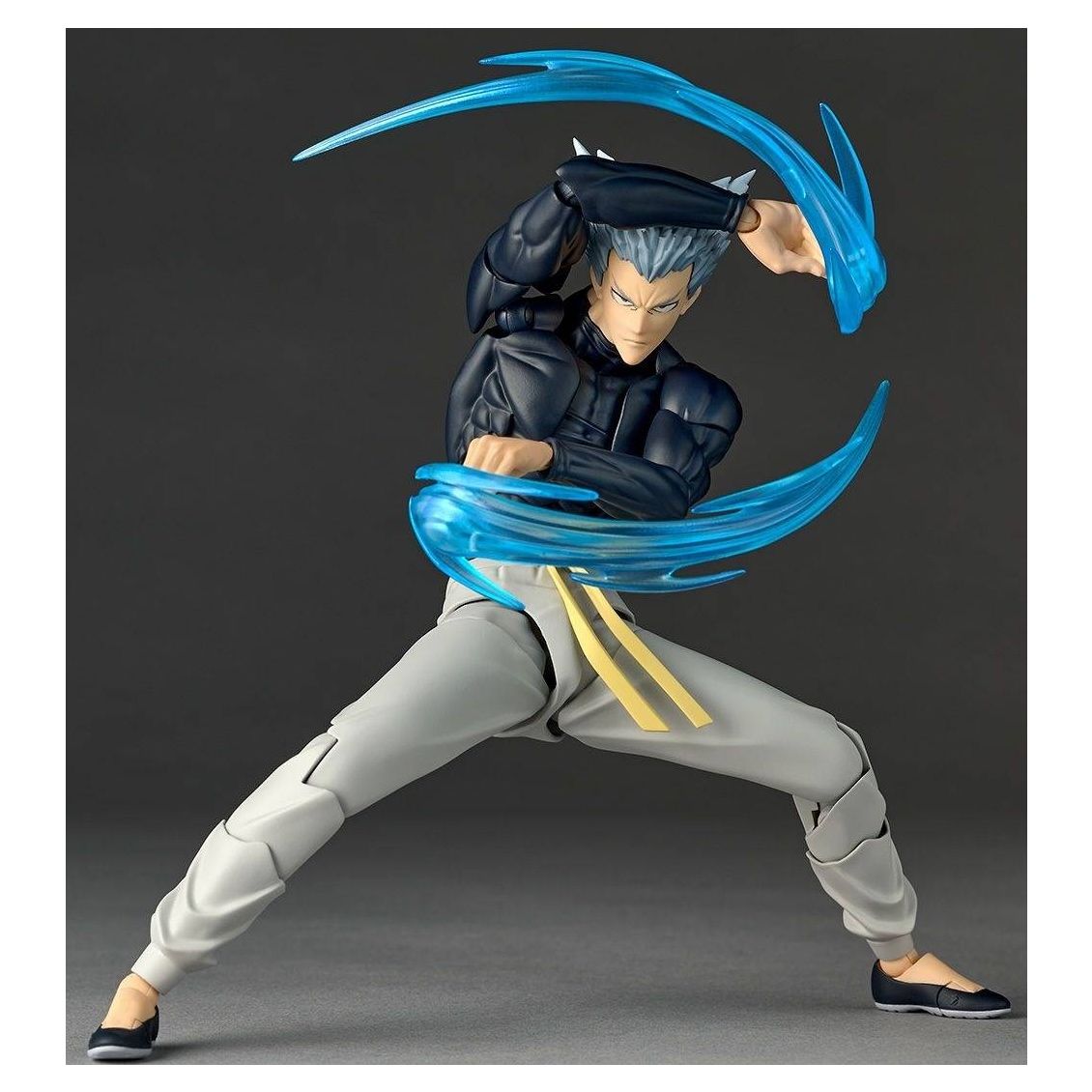 Figura One Punch Man Amazing Yamaguchi Revoltech Garou + Bonus