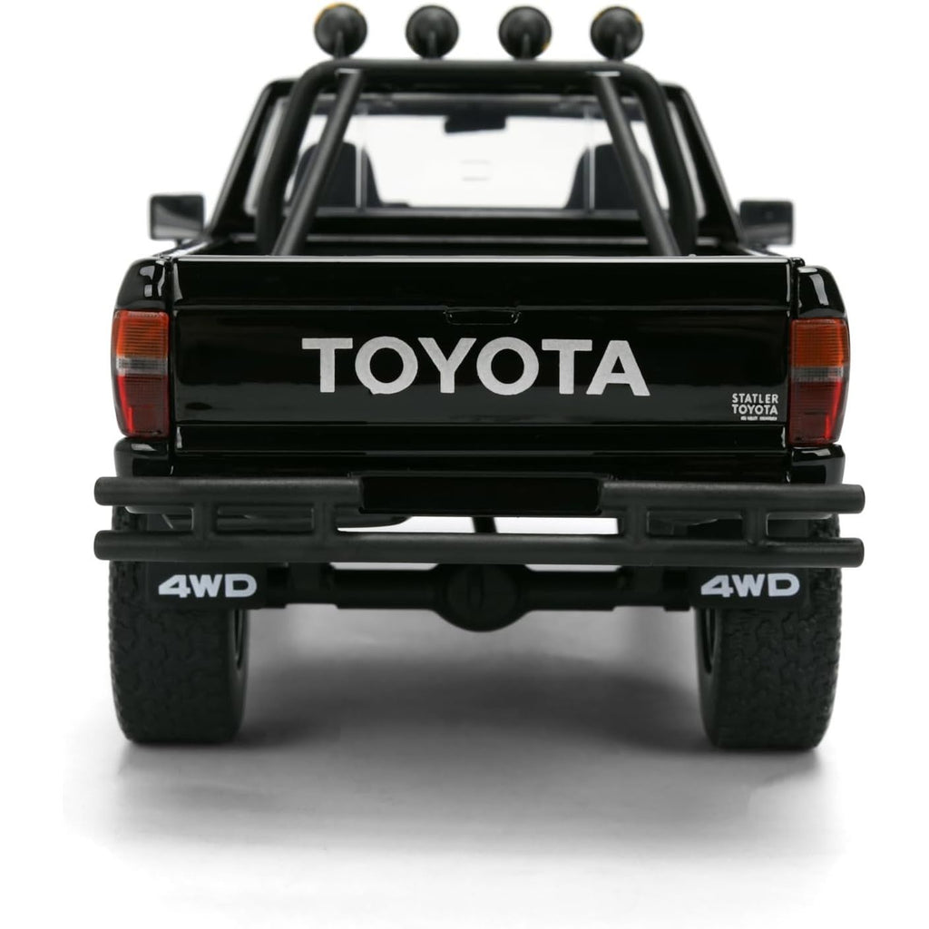 Auto Escala Volver al futuro 1985 Toyota SR5 Pickup con Patineta 1-24 Back To The Future