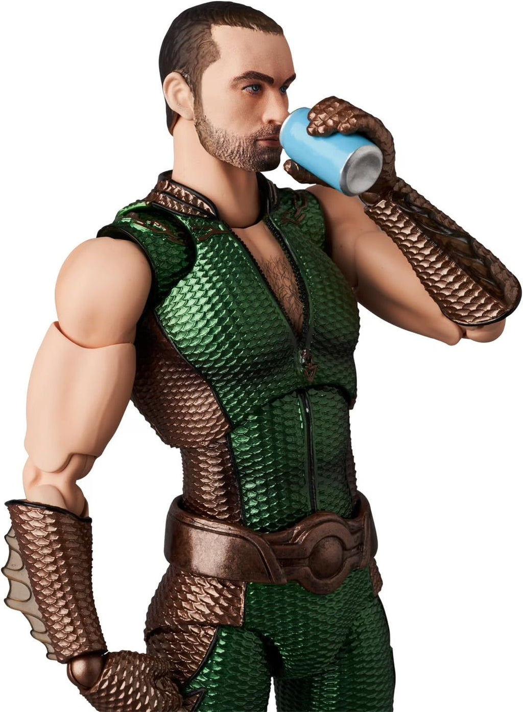 Figura de Acción The Boys MAFEX 237 The Deep de la Serie Netflix
