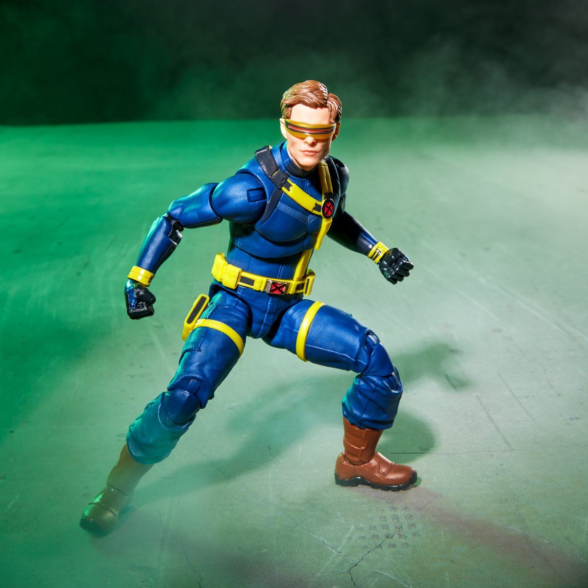 Figura de Accion Ciclope Marvel Legends Avengers Dooms Day Cyclops
