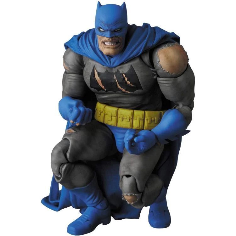 Figura Batman The Dark Knight Returns Triumphant MAFEX 119